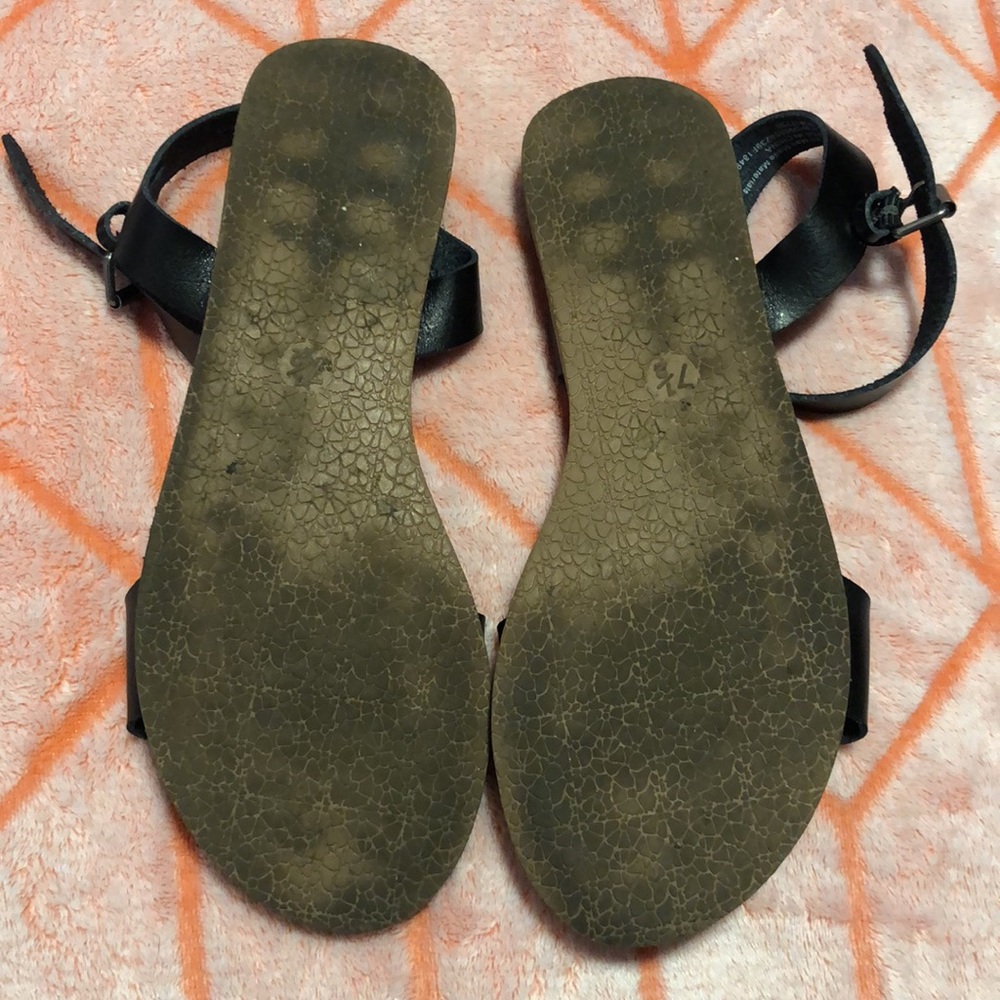 Target Universal Thread Sandals - Picture 5 of 5